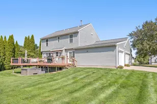 900 Scott Woods Dr NE, Comstock Park, MI 49321 - Photo 35