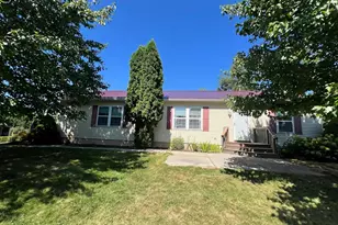 11780 Grass Lake Rd, Hillsdale, MI 49242 - Photo 1