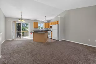 1006 26th St SW, Wyoming, MI 49509 - Photo 3