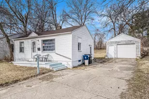 933 E Foss Ave, Flint, MI 48505 - Photo 3