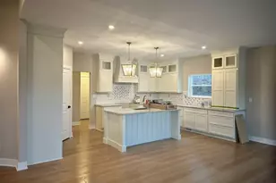 20077 Dovetail Dr, Trenton, MI 48183 - Photo 15