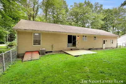 18362 168th Avenue, Spring Lake, MI 49456 - Photo 31