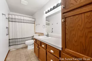 18362 168th Ave, Spring Lake, MI 49456 - Photo 21