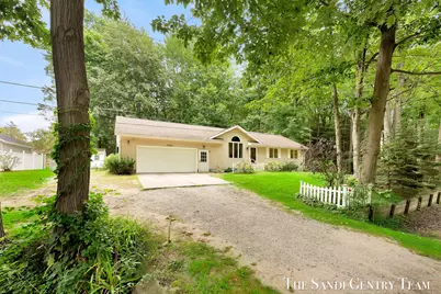 18362 168th Avenue, Spring Lake, MI 49456 - Photo 5