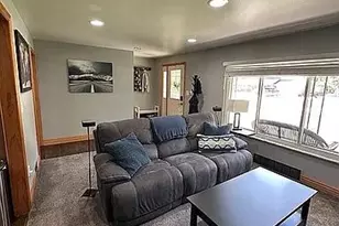 38894 Winkler St, Harrison Township, MI 48045 - Photo 11