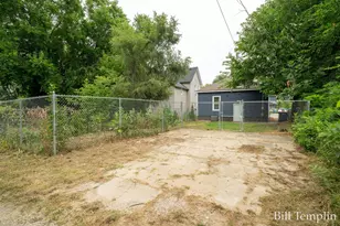1749 Jefferson Ave SE, Grand Rapids, MI 49507 - Photo 39
