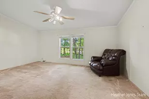 9274 Karen Dr, Crystal, MI 48818 - Photo 15