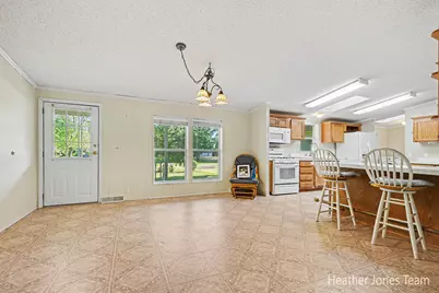 9274 Karen Drive, Crystal, MI 48818 - Photo 7
