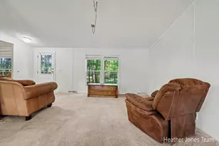 9274 Karen Dr, Crystal, MI 48818 - Photo 11