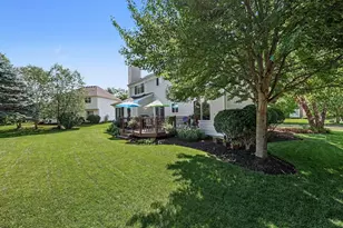 913 Darwin Dr, Chelsea, MI 48118 - Photo 27
