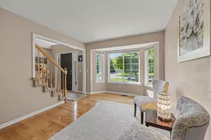913 Darwin Dr, Chelsea, MI 48118 - Photo 11