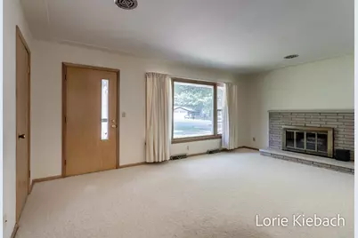 18452 168th Avenue, Spring Lake, MI 49456 - Photo 5