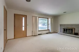 18452 168th Ave, Spring Lake, MI 49456 - Photo 5