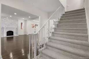 18050 Wisconsin St, Detroit, MI 48221 - Photo 19