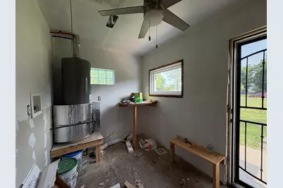 216 W Chestnut Street, Albion, MI 49224 - Photo 11