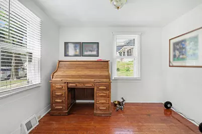 414 N Mulberry Street, Marshall, MI 49068 - Photo 3
