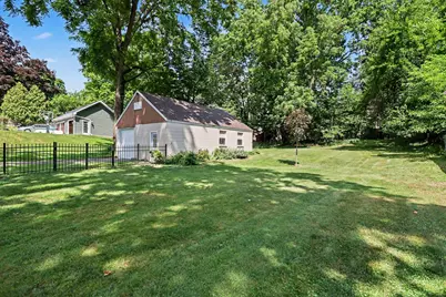 414 N Mulberry Street, Marshall, MI 49068 - Photo 13