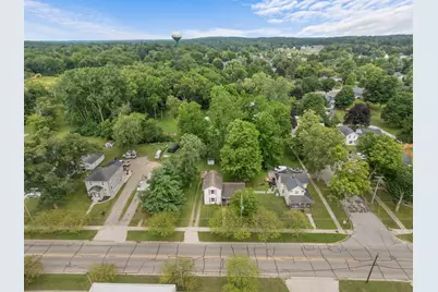 228 E Bacon Street, Hillsdale, MI 49242 - Photo 43