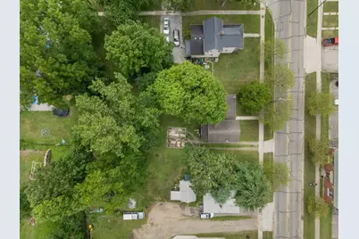 228 E Bacon Street, Hillsdale, MI 49242 - Photo 45
