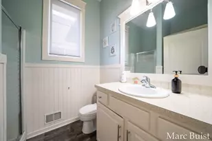 421 N Lake Dr, Caledonia, MI 49316 - Photo 41