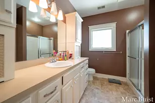 421 N Lake Dr, Caledonia, MI 49316 - Photo 37