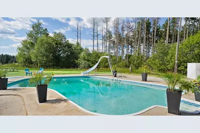 4500 W Howard City-Edmore, Six Lakes, MI 48886 - Photo 11
