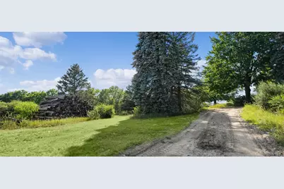 4500 W Howard City-Edmore, Six Lakes, MI 48886 - Photo 55