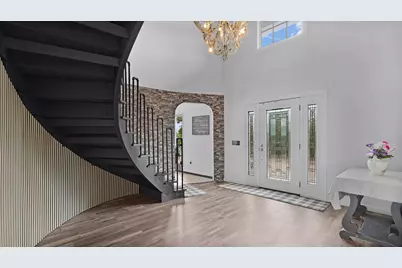 4500 W Howard City-Edmore, Six Lakes, MI 48886 - Photo 17