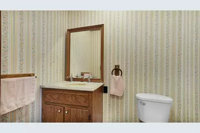 4500 W Howard City-Edmore, Six Lakes, MI 48886 - Photo 39