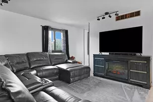 4500 W Howard City-Edmore, Six Lakes, MI 48886 - Photo 33