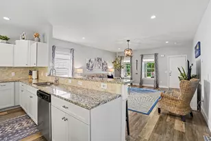 675 Meadow Dr, South Haven, MI 49090 - Photo 9