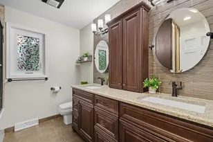 1954 Glenvale Dr SW, Wyoming, MI 49519 - Photo 15