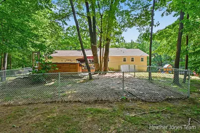 6936 Schmeid Road, Lakeview, MI 48850 - Photo 35