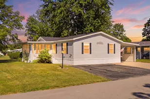 65 Hemlock Ave NE, Cedar Springs, MI 49319 - Photo 1