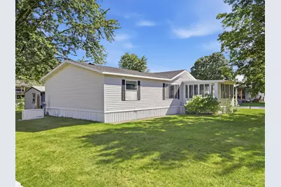 65 Hemlock Avenue NE, Cedar Springs, MI 49319 - Photo 37