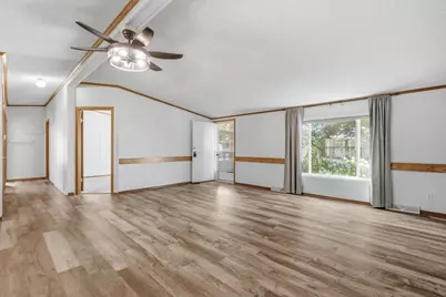 65 Hemlock Avenue NE, Cedar Springs, MI 49319 - Photo 11