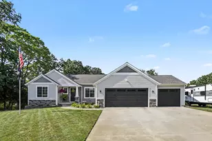 2759 Wildflower Dr, Middleville, MI 49333 - Photo 3