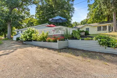 2621 Lansing Street, Crystal, MI 48818 - Photo 25