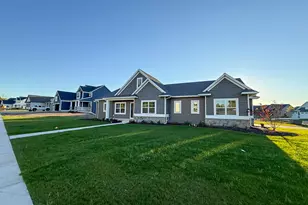 1830 Stratford Ln NW, Walker, MI 49534 - Photo 3