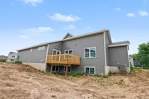 1830 Stratford Ln NW, Walker, MI 49534 - Photo 31