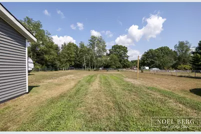 1104 S Drent Road, Muskegon, MI 49442 - Photo 33