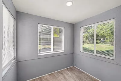 113 E Robinson Street, Jackson, MI 49203 - Photo 13
