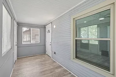 113 E Robinson Street, Jackson, MI 49203 - Photo 5