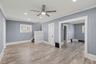 113 E Robinson Street, Jackson, MI 49203 - Photo 7