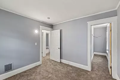 113 E Robinson Street, Jackson, MI 49203 - Photo 17