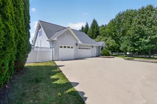 8330 Clear Lake Rd, Grass Lake, MI 49240 - Photo 5