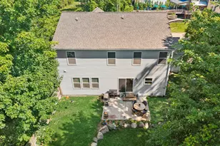 7242 Pacific Ave, South Haven, MI 49090 - Photo 33
