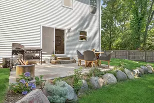 7242 Pacific Ave, South Haven, MI 49090 - Photo 35