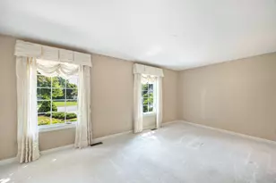 1375 S Woodland Ct, Saline, MI 48176 - Photo 37