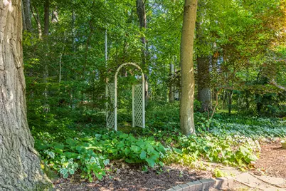 1375 S Woodland Court, Saline, MI 48176 - Photo 47